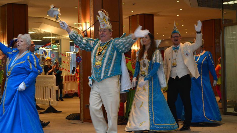 Das Prinzenpaar des Kulturausschuß Grafschafter Karneval, Klaus II. und Jenny I., ist...