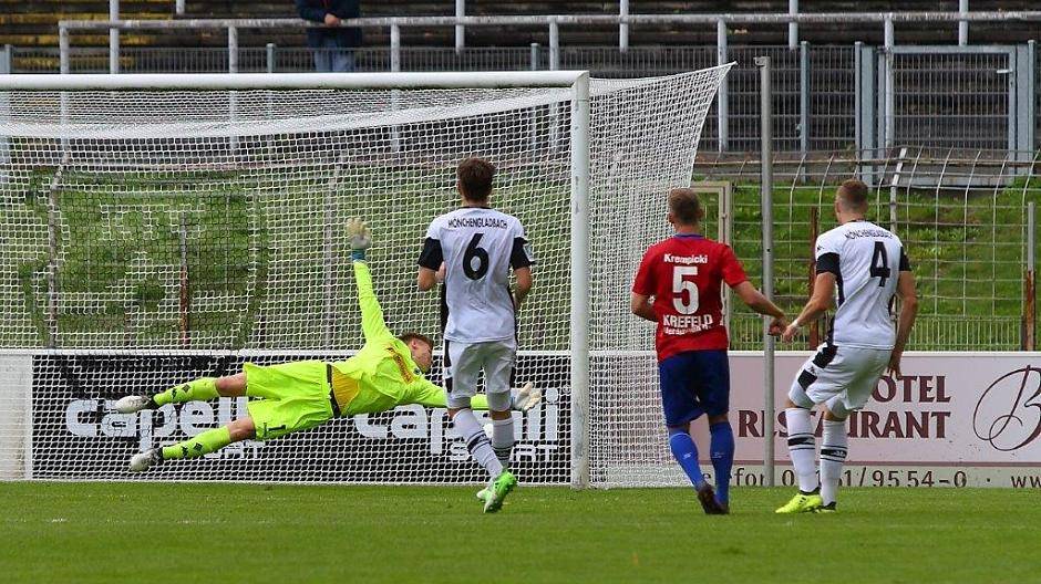Impressionen vom Spiel KFC Uerdingen : Borussia MG II