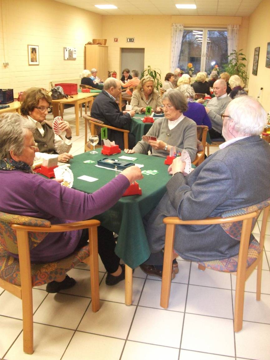 Tag der offenen Tür am 29. Oktober: Bridgeclub Kempen spielt für hungrige Kinder