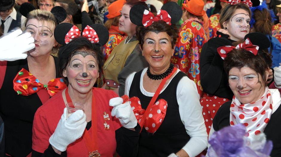 Karneval „en uns’rem Veedelzelt“