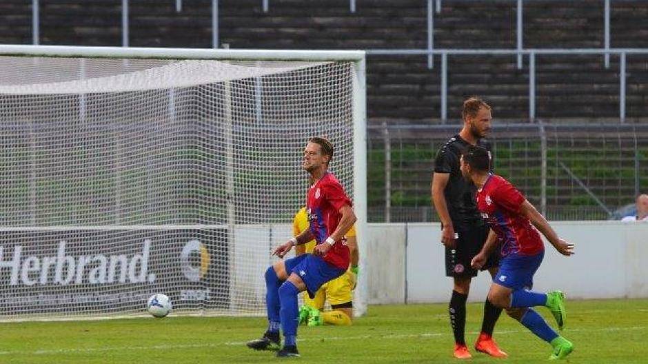 Reichwein trifft zum erlösenden 2:2