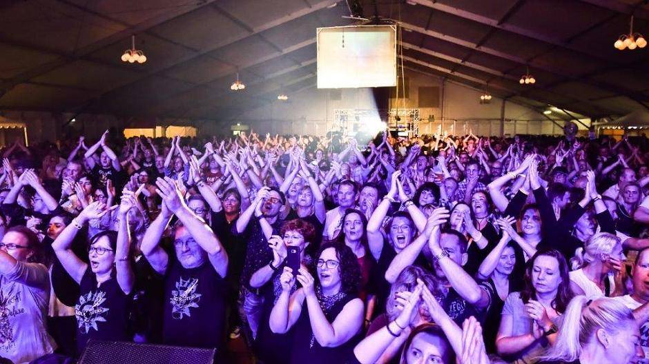 Rock und Oldies: Oppum feiert ausgelassen