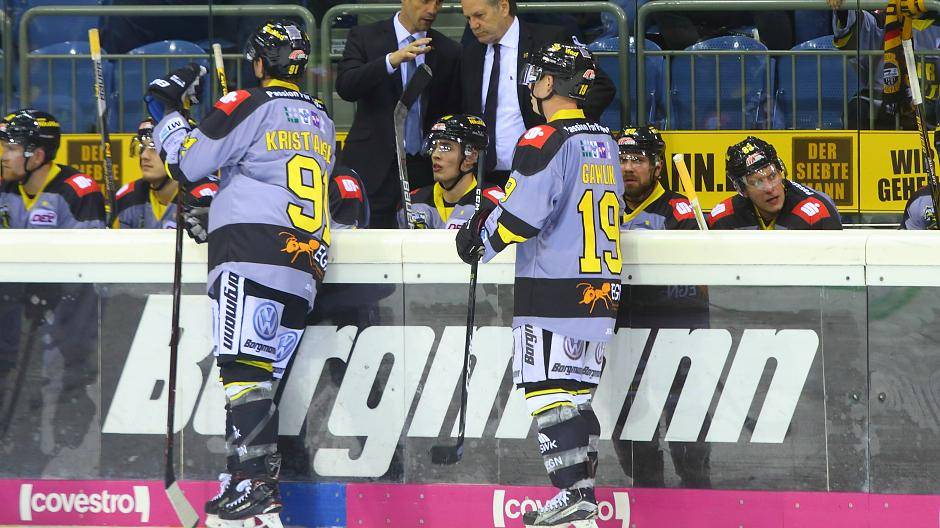 Pinguine unterliegen den Iserlohn Roosters 3:5