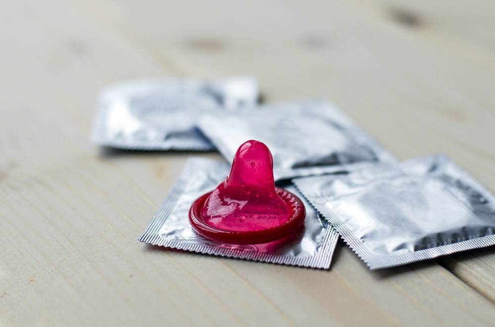 Erlaubnis- und Kondompflicht