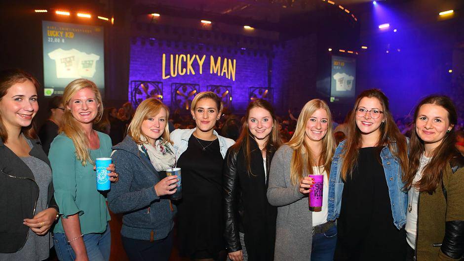 Luke Mockridge sorgt für Lachmuskelkater im KöPa