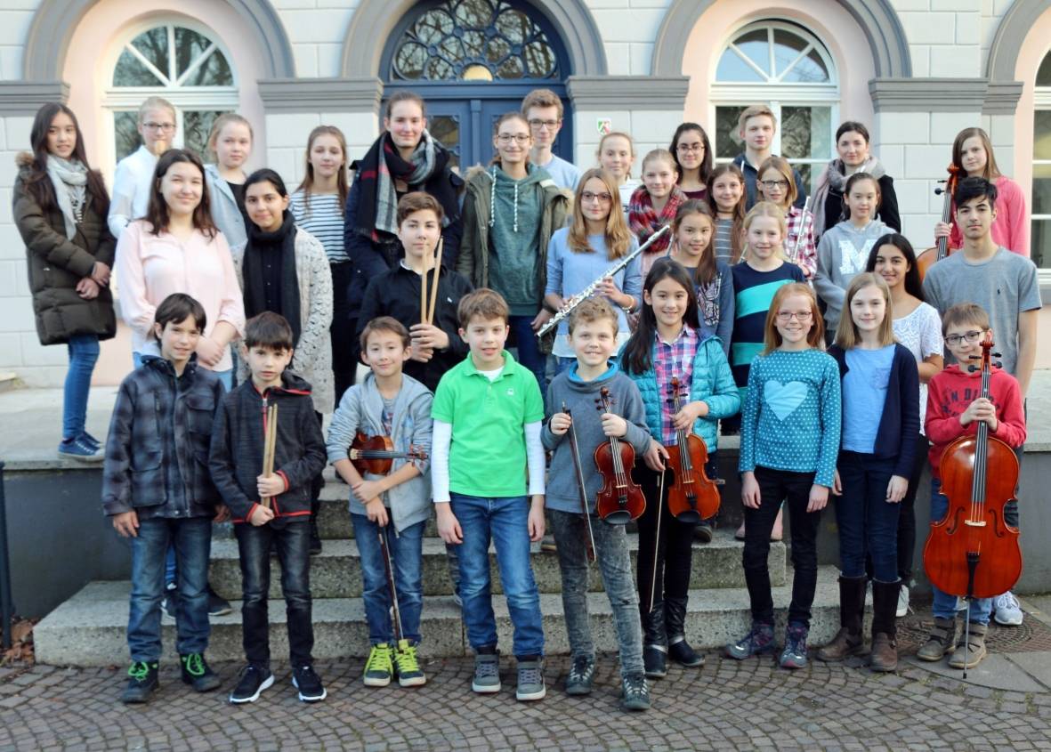 Auszeichnung für 49 Moerserinnen &amp; Moerser