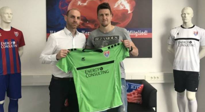 René Vollath kommt vom KSC: Neuer Torwart für den KFC Uerdingen