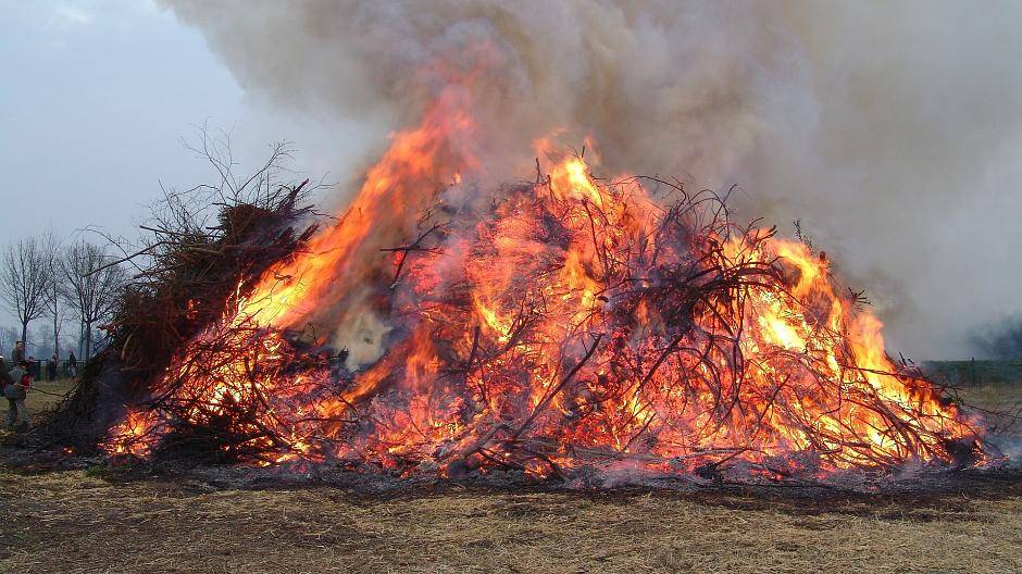 Osterfeuer: Das müssen Sie wissen