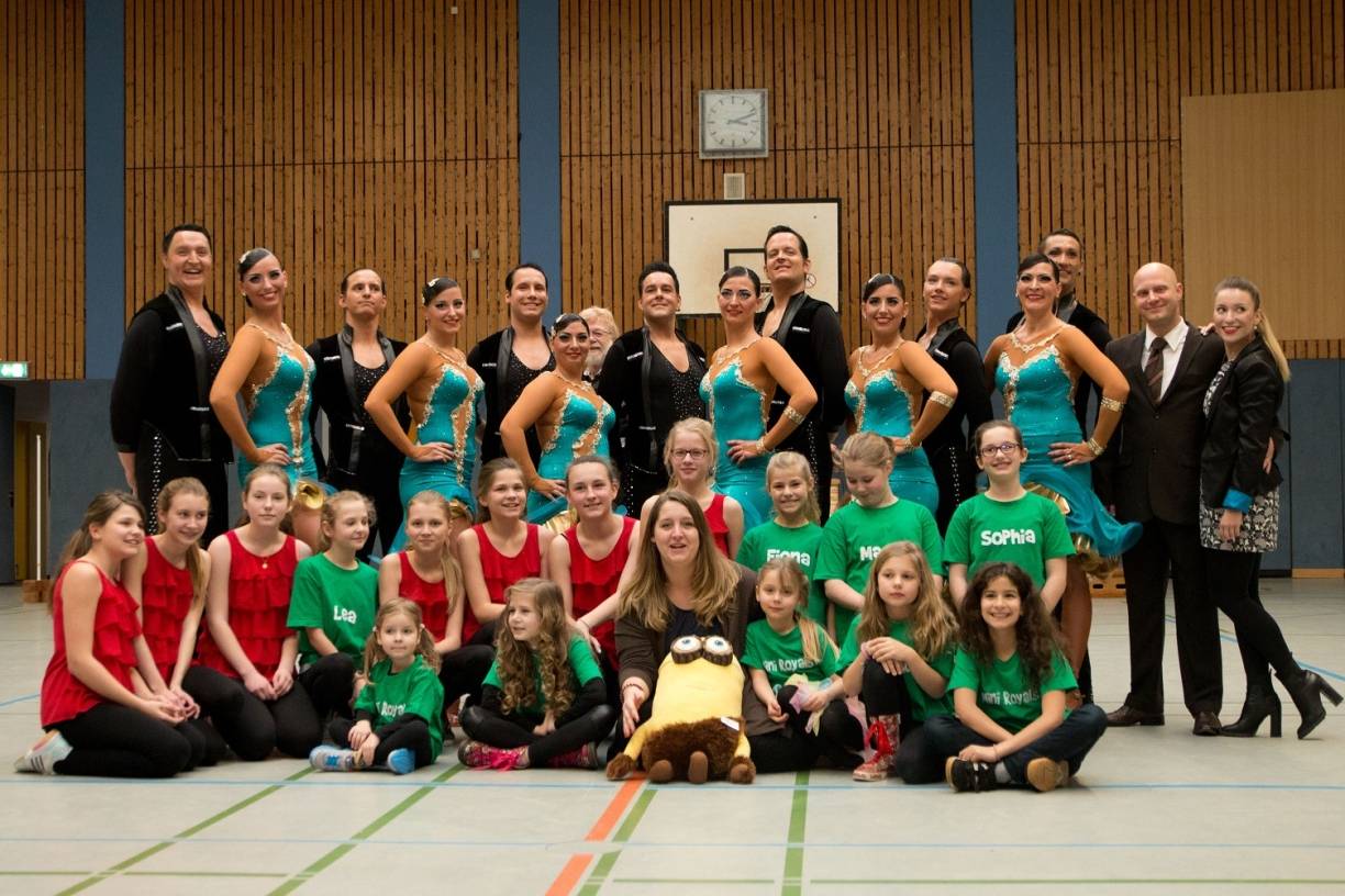  Die Tänzerinnen und Tänzer freuen sich auf die Präsentation am 29.1. in Neukirchen-Vluyn. 