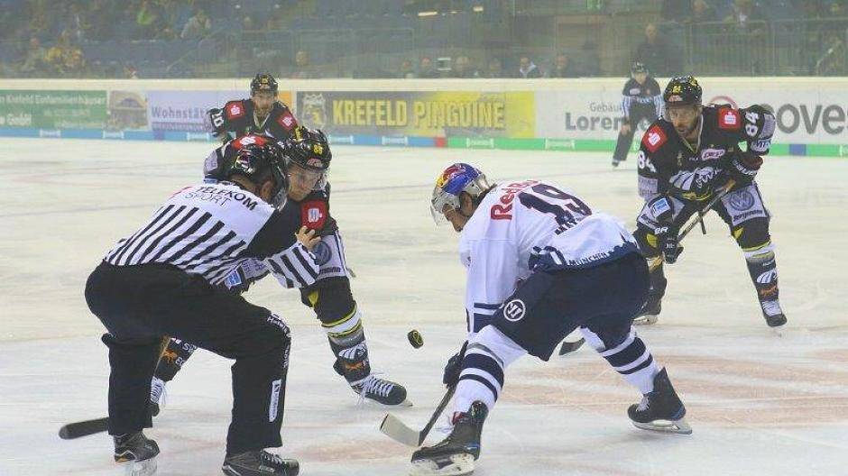 Impressionen vom Spiel Pinguine gegen München
