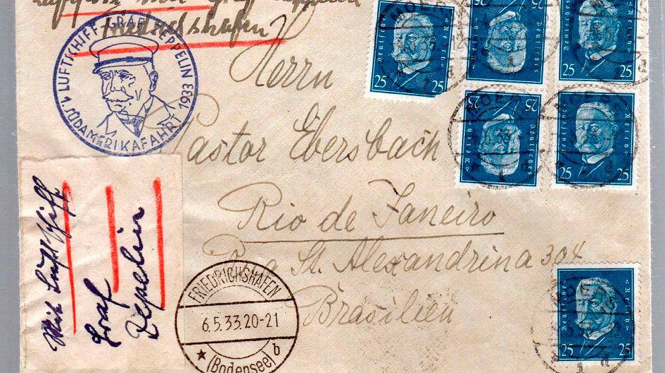Dieser Zeppelinpostbrief wurde auf der ersten Südamerikafahrt 1933 mit dem Luftschiff LZ-127 „Graf Zeppelin“ von Moers via Friedrichshafen nach Rio de Janeiro transportiert.