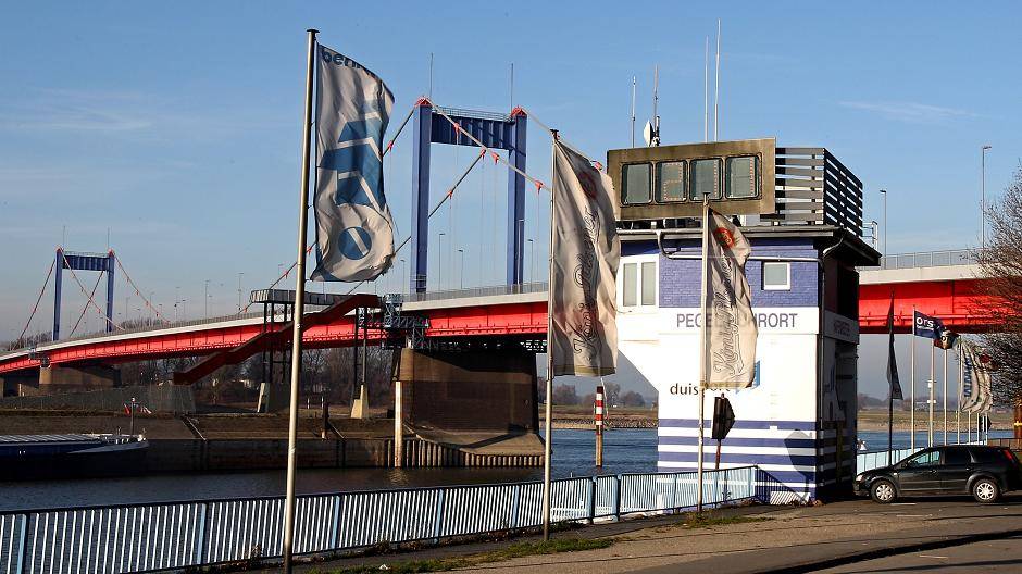 Als unser Fotograf da war, war der Wasserstand noch ein bisschen...