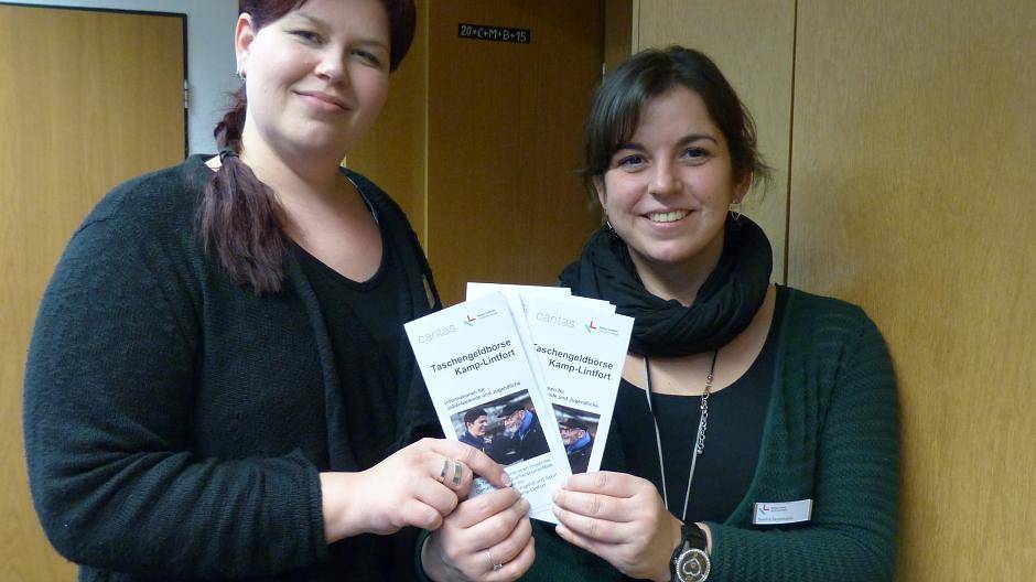 Tanja Reckers, Caritasverband Moers-Xanten e.V., und Sandra Szumotalski, Stadt Kamp-Lintfort, stellten das Projekt „Taschengeldbörse“ vor.