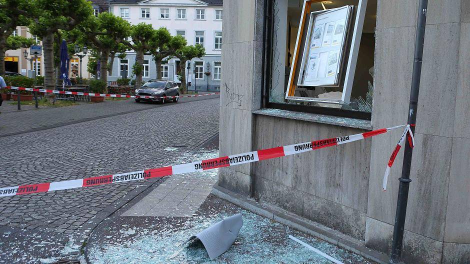 Geldautomat in Uerdingen gesprengt