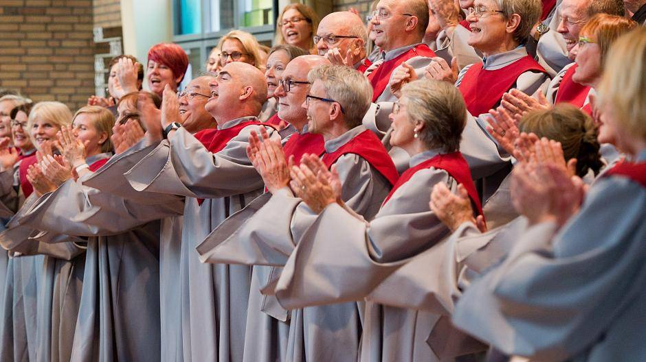  Der Meerbuscher Gospelchor „Spirit of Joy“ lädt am Freitag zum Benefizkonzert ein. 