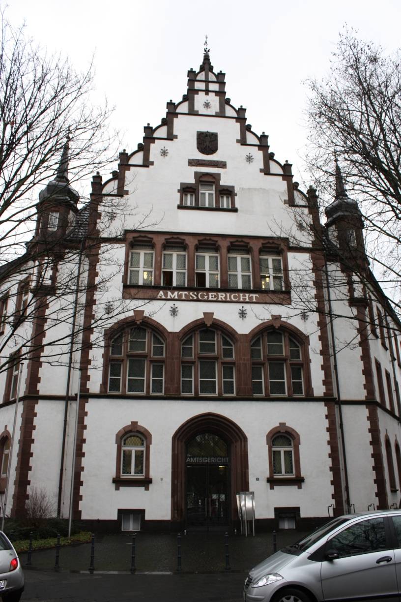  Heute, 22. Februar, verkündete das Amtsgericht Ruhrort das Urteil. 