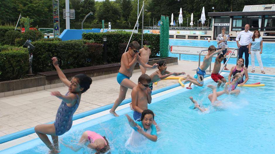 Spaß beim Kinder-Schwimmkurs