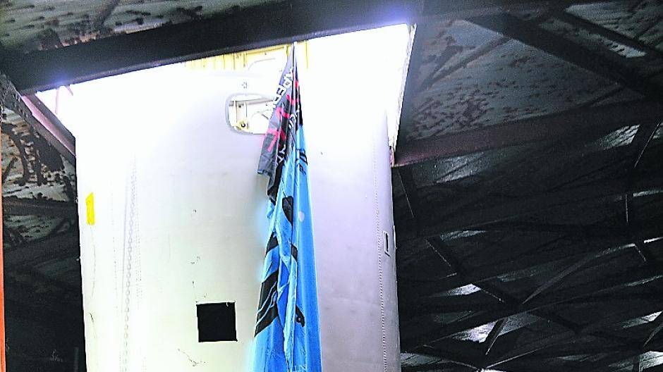 Ein Flieger geht baden