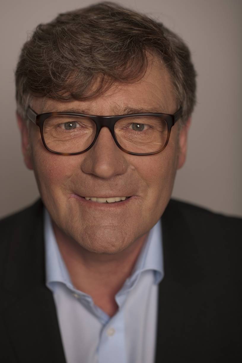  Siegmund Ehrmann wirbt auch in seinem Wahlkreis (Moers, Neukirchen-Vluyn, Krefeld Nord) für den Wettbewerb. 