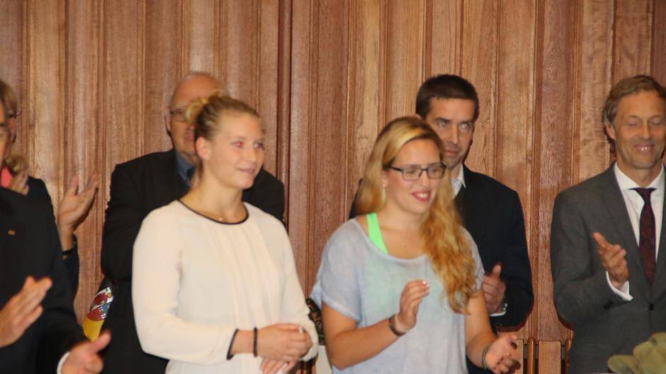 Aline Focken (l.) und Lisa...