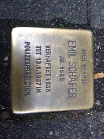 Ärger um Stolpersteine