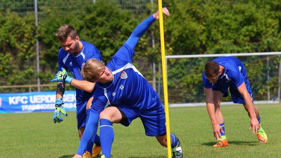 19 Spieler schwitzten beim Trainingsauftakt