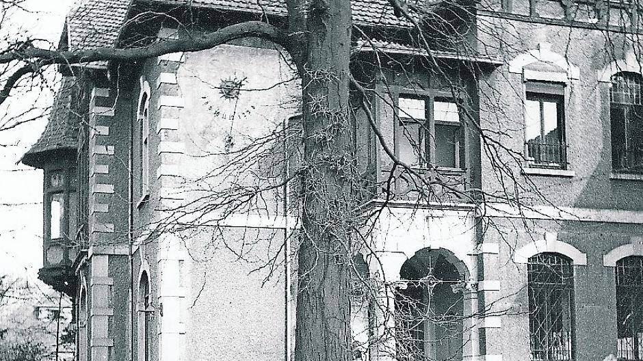 Ehemalige treffen Lehrer nach 69 Jahren wieder