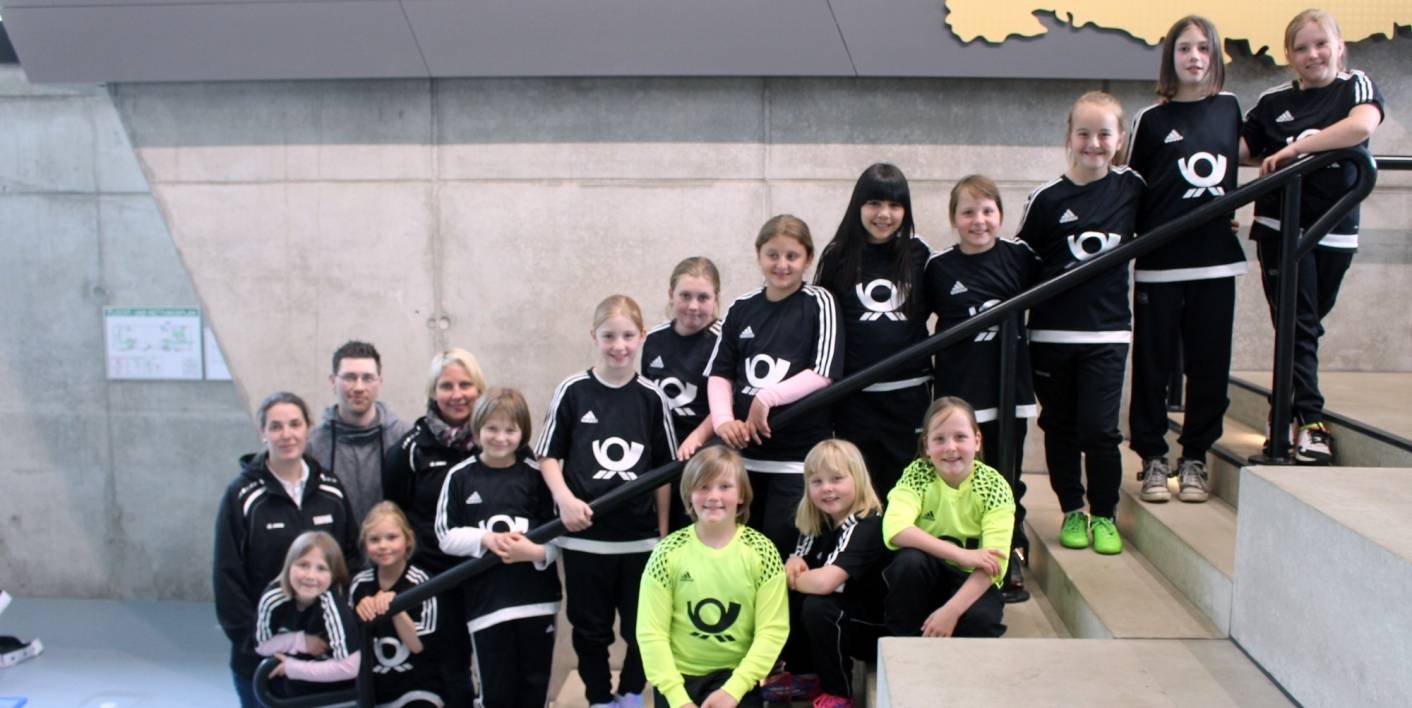  Die U11 Mädchen des Tus Preußen Vluyn wurden ins Deutsche Fußballmuseum eingeladen. 