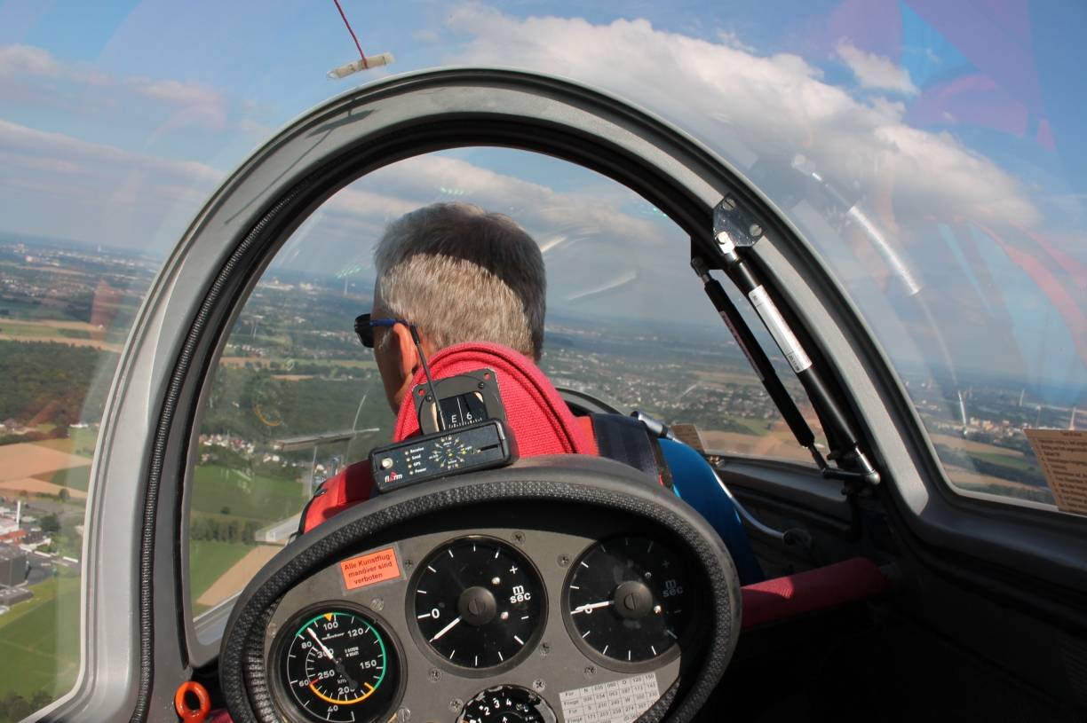 Segelfliegen über dem Niederrhein: Plattes Land mit schwacher Thermik.