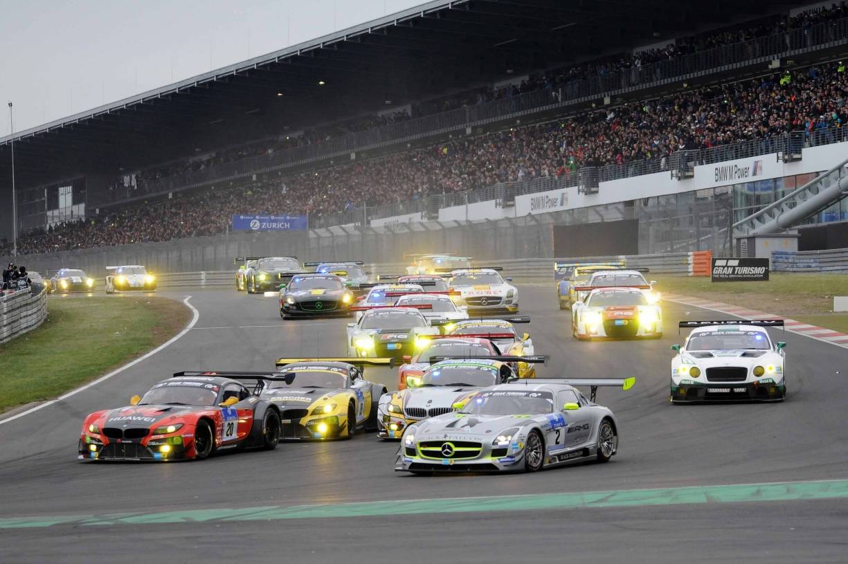  Der Start des 24h-Rennens im vergangenen Jahr. 