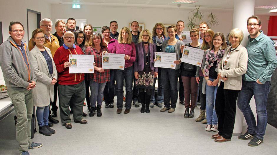  Spaß statt Pflicht: Die Moerser Spielplatzpaten helfen gerne und sind ein starkes Netzwerk. 