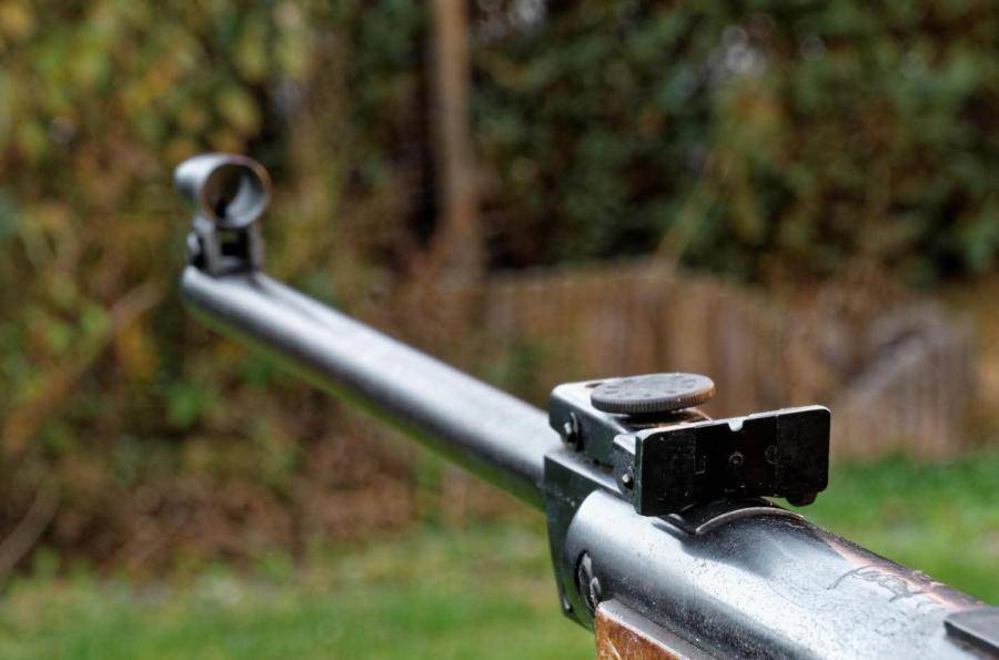 Verletzt: Krefelder wird mit Luftgewehr beschossen