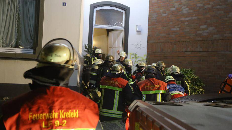 Person stirbt nach Brand auf der Augustastraße