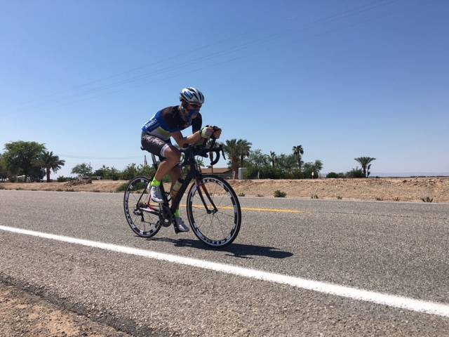  Alleine auf weiter Flur unter der brennenden Sonne des mittleren Westens 