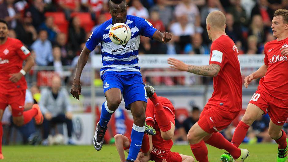 Der King musste stark Rot gefährdet früh in Halbzeit zwei vom...