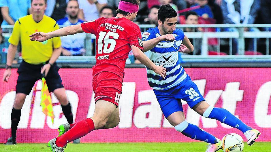 Mit dem Rücken zur Wand