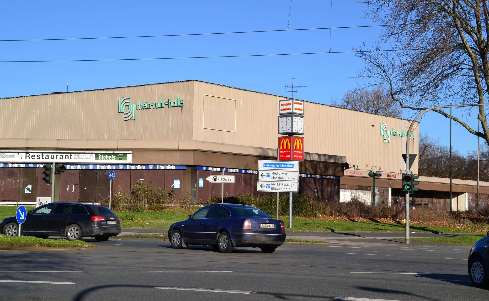 Auch für die Rhein-Ruhr-Halle kann sich der Investor Walter Brune etwas...