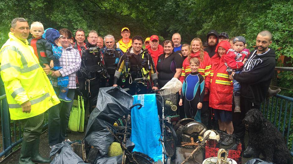 Gemeinschaftsaktion von ENNI, DLRG und dem Angelverein.