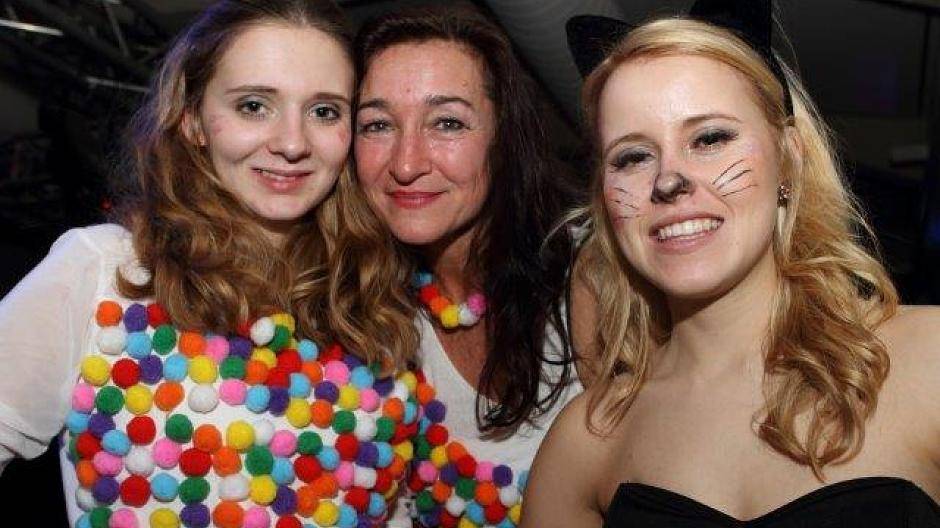 Altweiberparty auf der Rennbahn