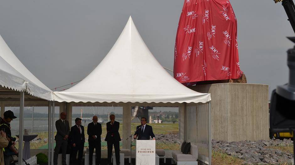 Gerhard Schröder vor der...