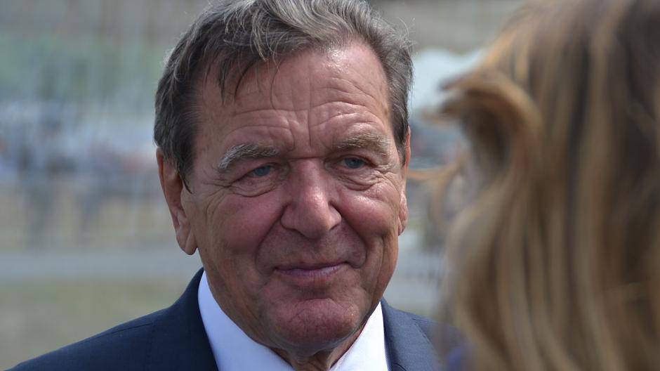 Altbundeskanzler Gerhard...