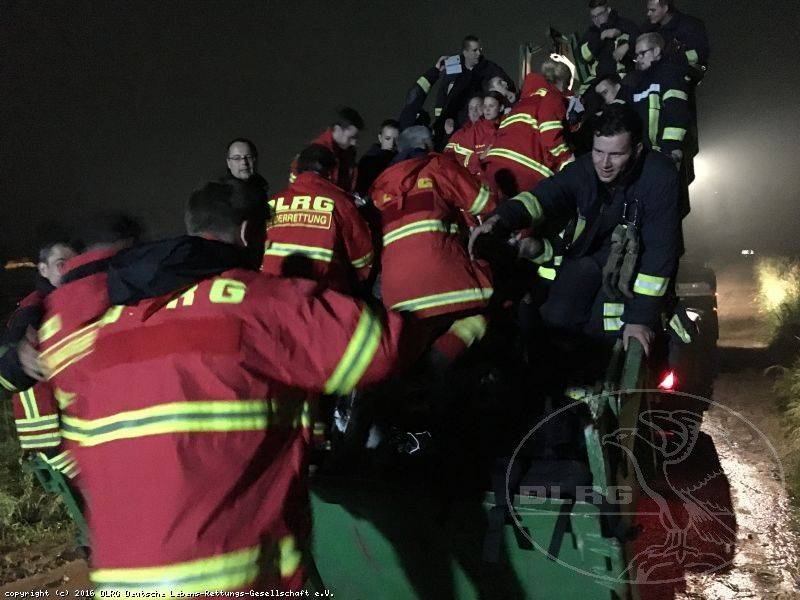 Einsatz der DLRG-Wasserretter in Hamminkeln