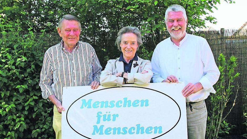  Jochen Wierichs, Heide Dorfmüller und Karsten Wellnitz freuen sich über die neue Aktion der Stiftung. 