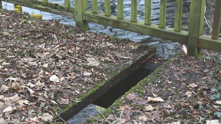 So marode ist die Niepkuhlenbrücke