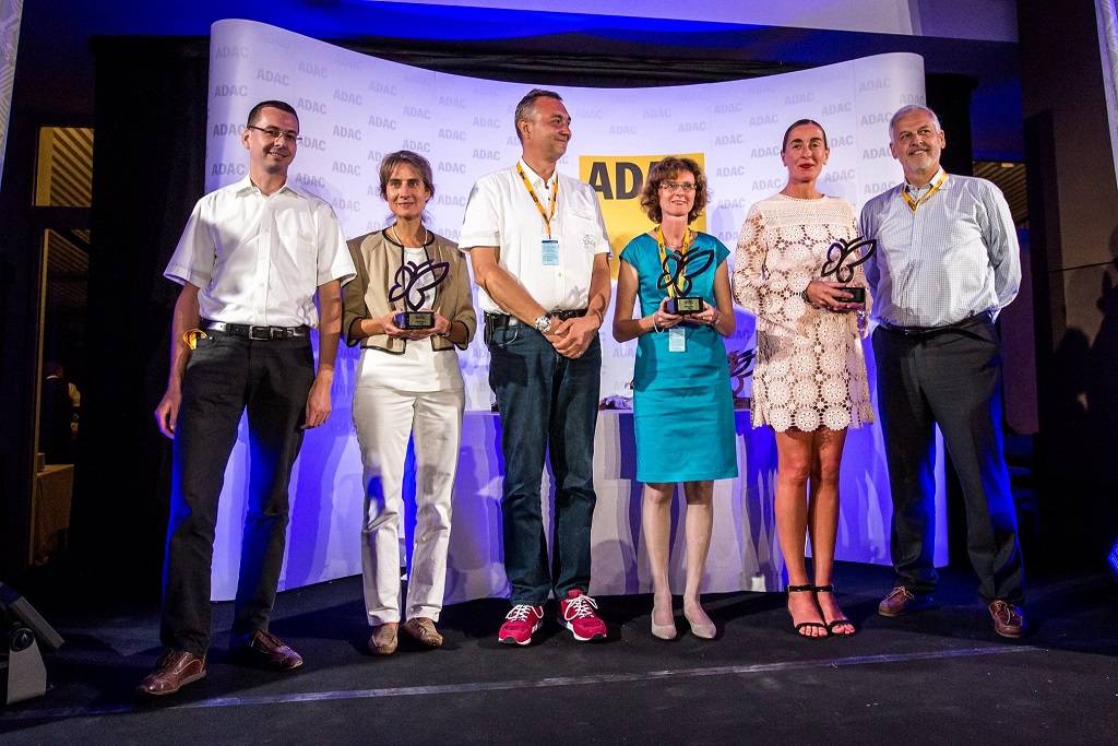 Dagmar und Michael Drost (Mitte) bei der Siegerehrung.