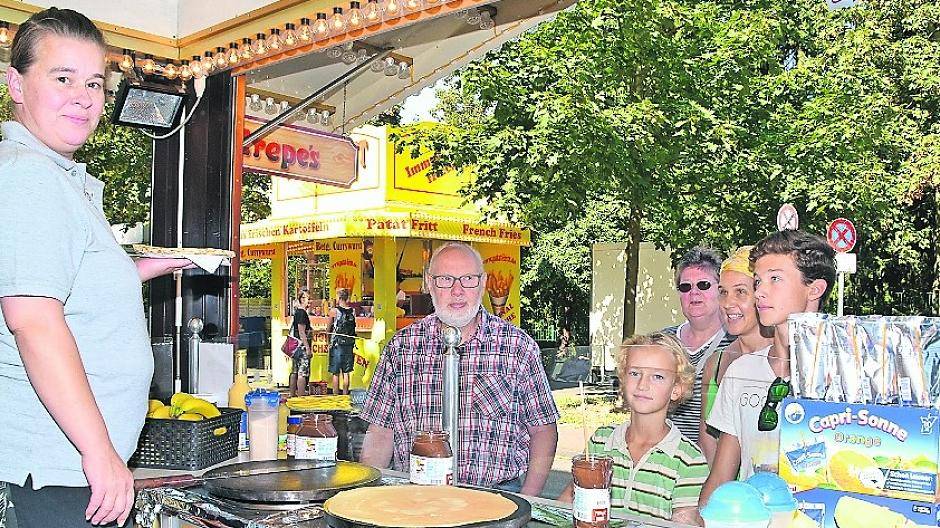  Schon am frühen Nachmittag kamen die ersten Besucher. 