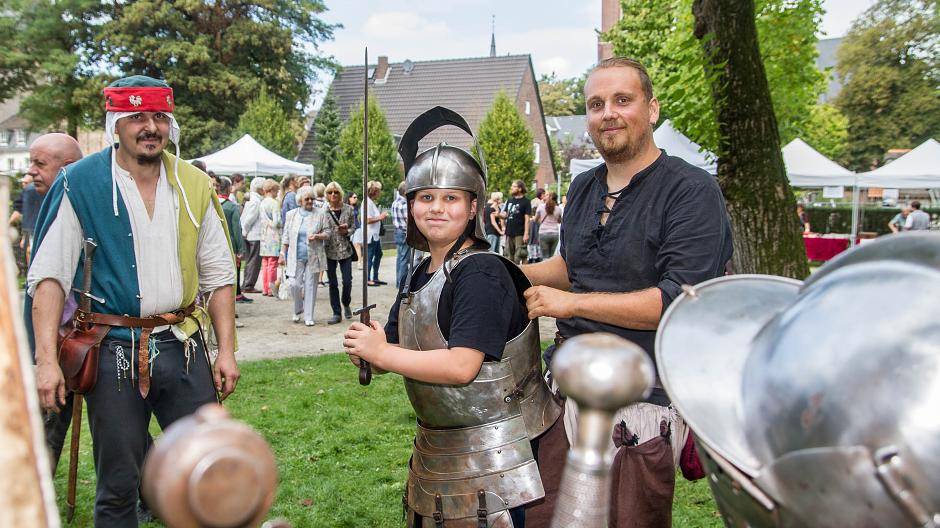 Die Ritter und Landsleute der „Freien Rheinischen Rotte...