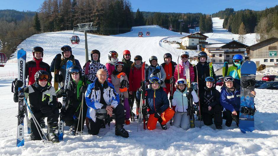 Auch in 2019 geht es mit der Osterather Katakombe in den Skiurlaub.