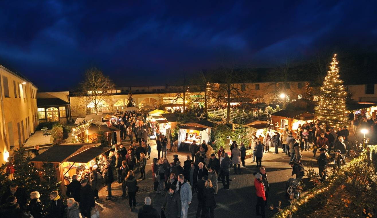 Der Weihnachtsmarkt Scholtenhof in Dinslaken-Eppinghoven.