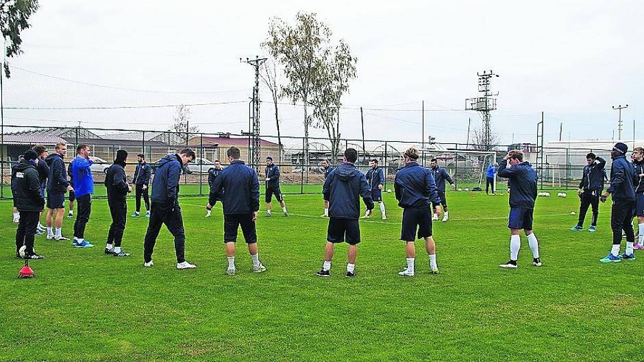  Die Zebras, hier beim winterlichen Trainingslager in der Türkei, bekommen Zuwachs. Ab sofort ist Thomas Dausch von Union Berlin Spieler des MSV Duisburg.  